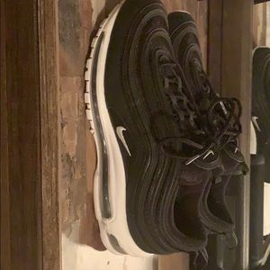 Air max 97 black and white